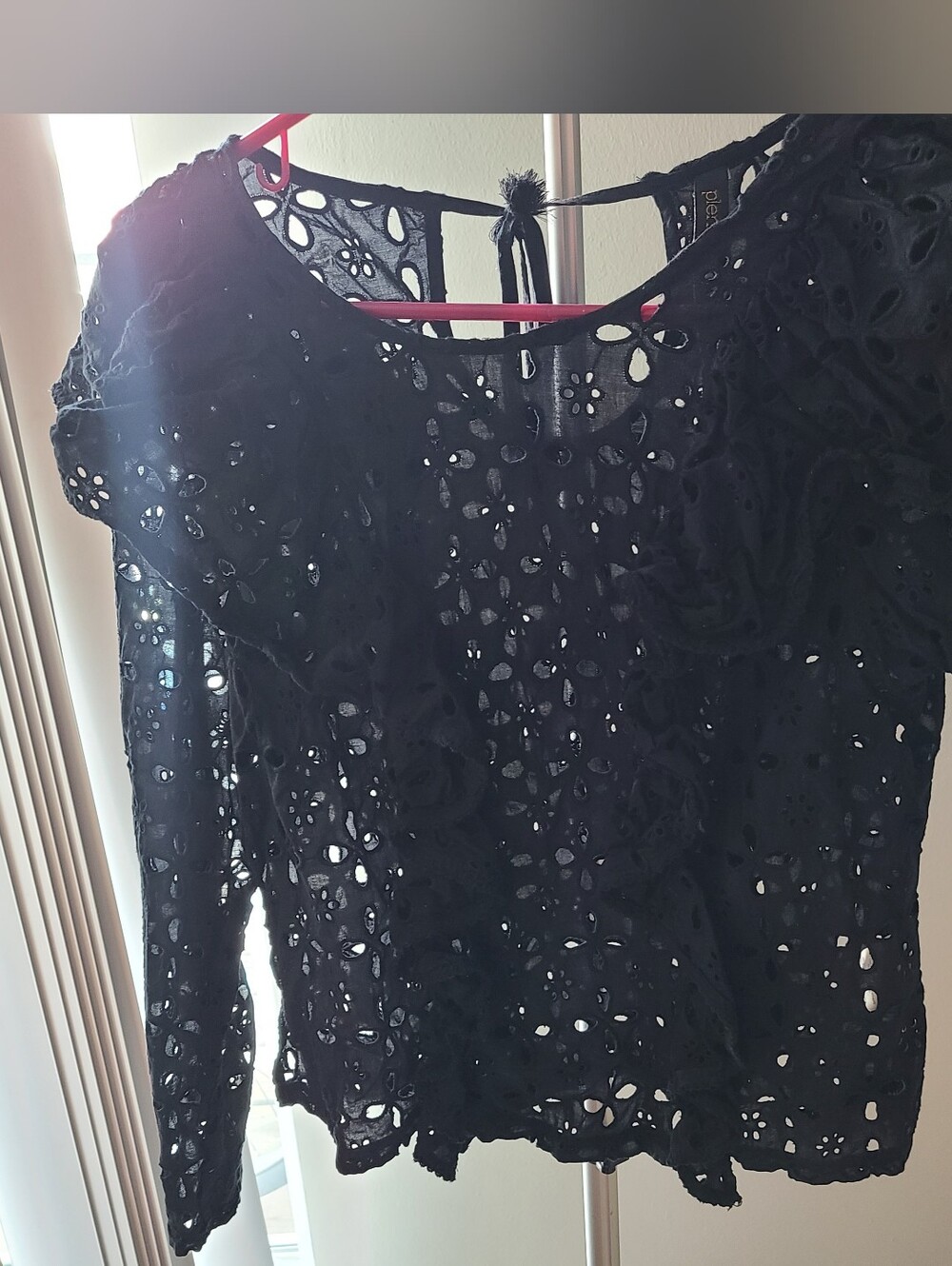Plenty By Tracy Reese Black Floral Eyelet Long-Sleeve Lace Top
